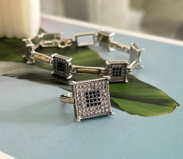 COLLAR CAROLINA DEL NORTE 1 Joyeria oro plata por mayor Miami 1671 e1774034491191 - Joyeria oro plata por mayor Miami 1